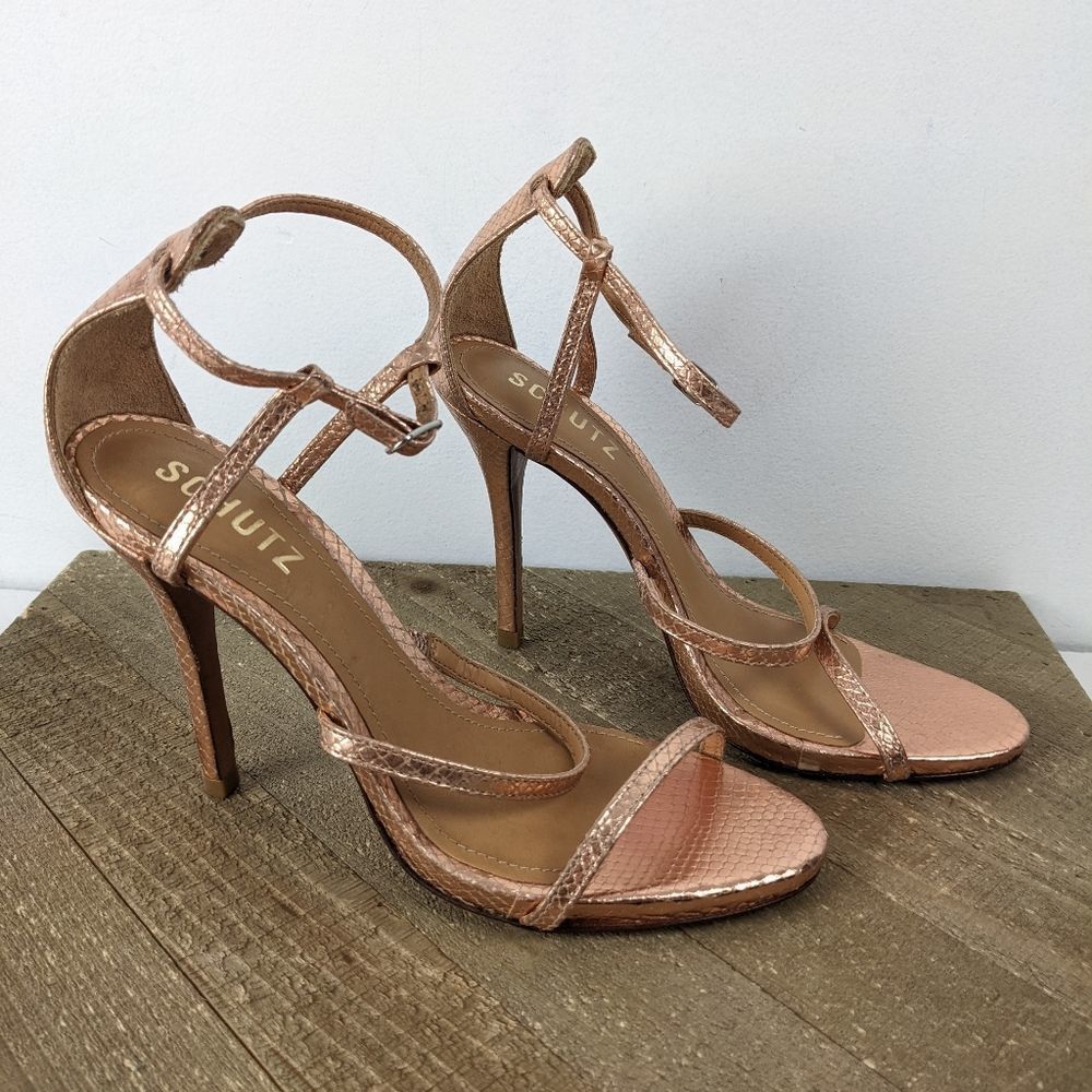 Schutz Strappy High Heel Sandal metallic Rose Gold Snake skin sz 5B Ankle strap